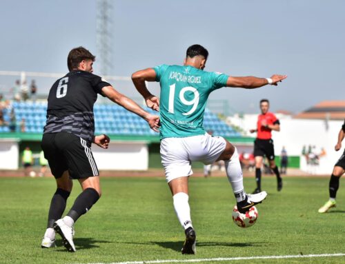 Serio correctivo para el Villanovense en su estreno liguero (0-3)